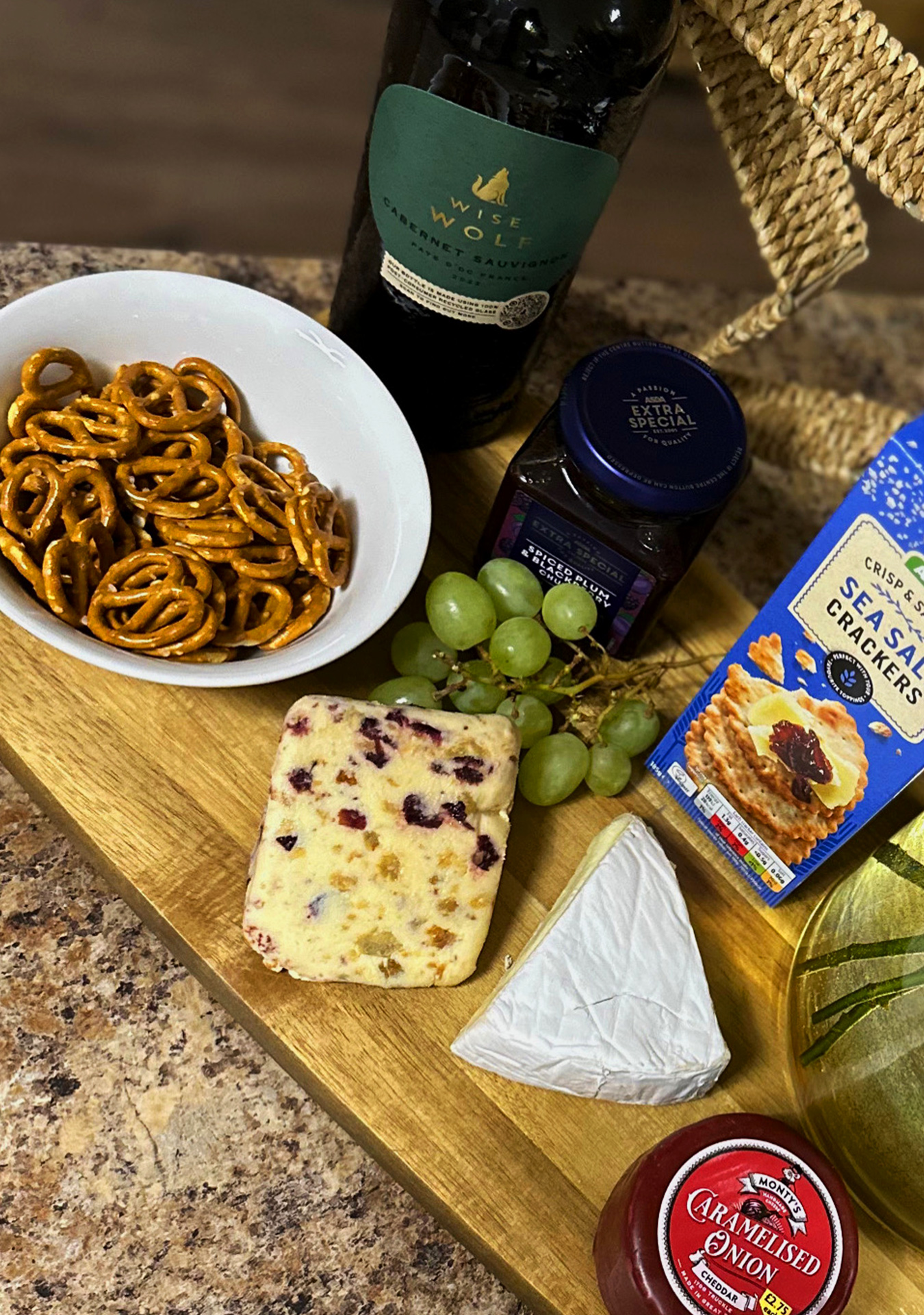 breakfast hamper